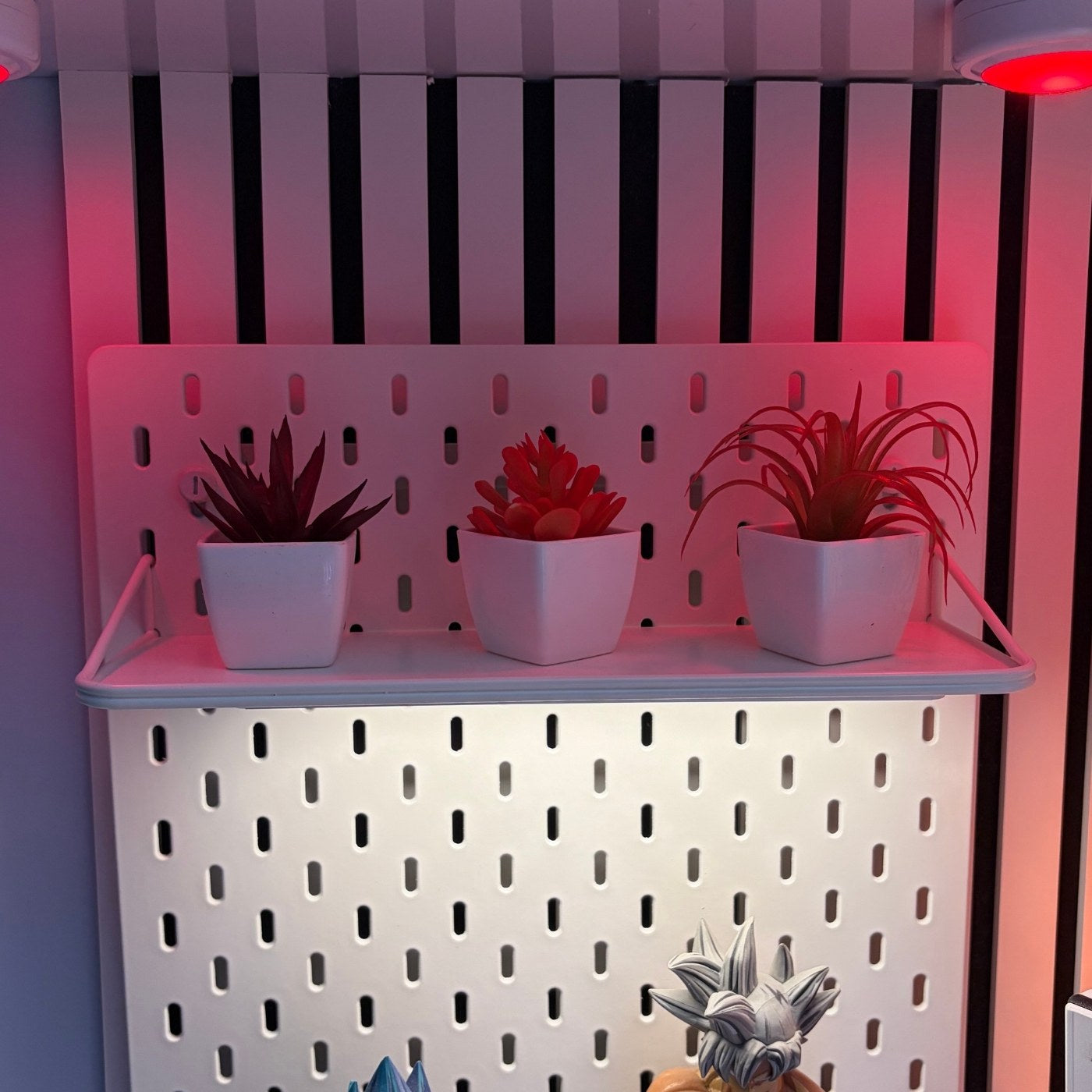 Red mini Plant pots